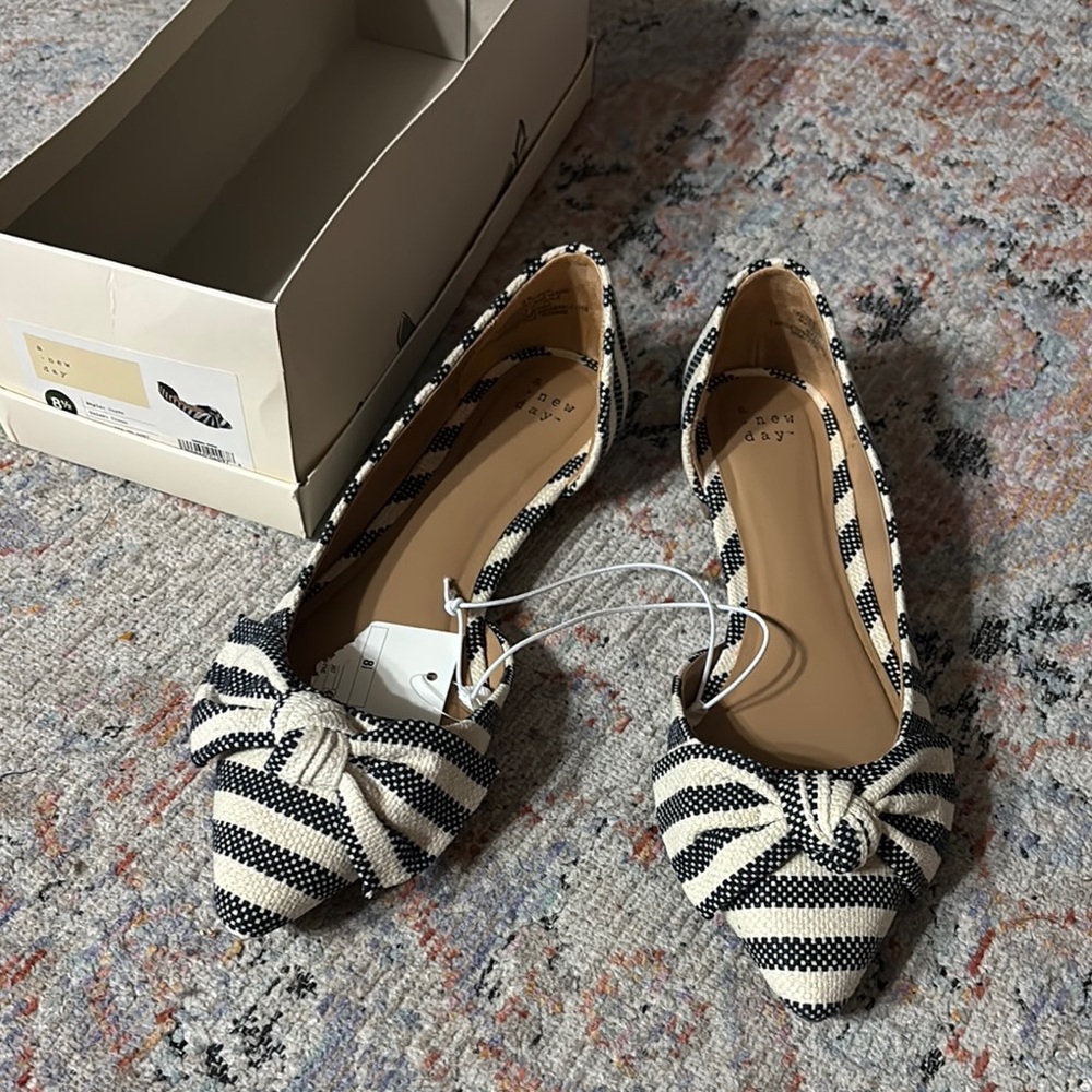 Striped Black and White Women's Flats